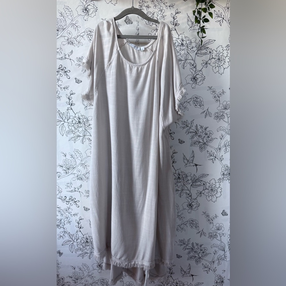 Vasna women’s dress
